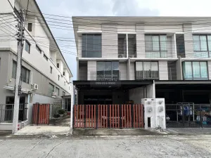 ทาวน์โฮม หลังมุม SMART HOME โซลาร์เซลล์ พาทิโอ พหลโยธิน 92 เนื้อที่ 31.6 ตรว. 4 นอน 3 น้ำ พร้อมอยู่ทันที  CX-136387